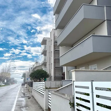 Se146 - Senigallia, Bilocale Con Terrazzo A Due Passi Dal Mare
