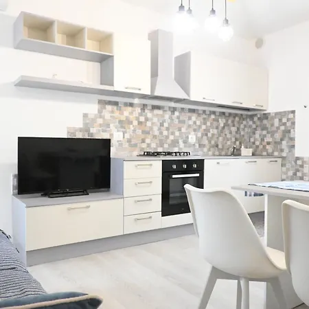 Se146 - Senigallia, Bilocale Con Terrazzo A Due Passi Dal Mare * Сенигаллия